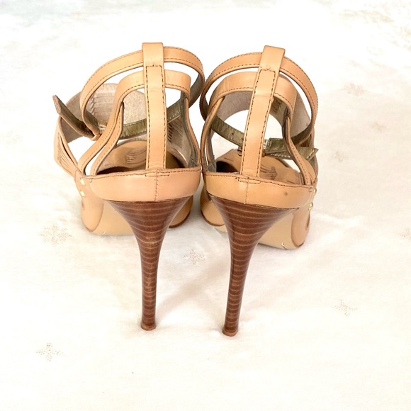 Cynthia Vincent Jigsaw Heels - Picture 3 of 7